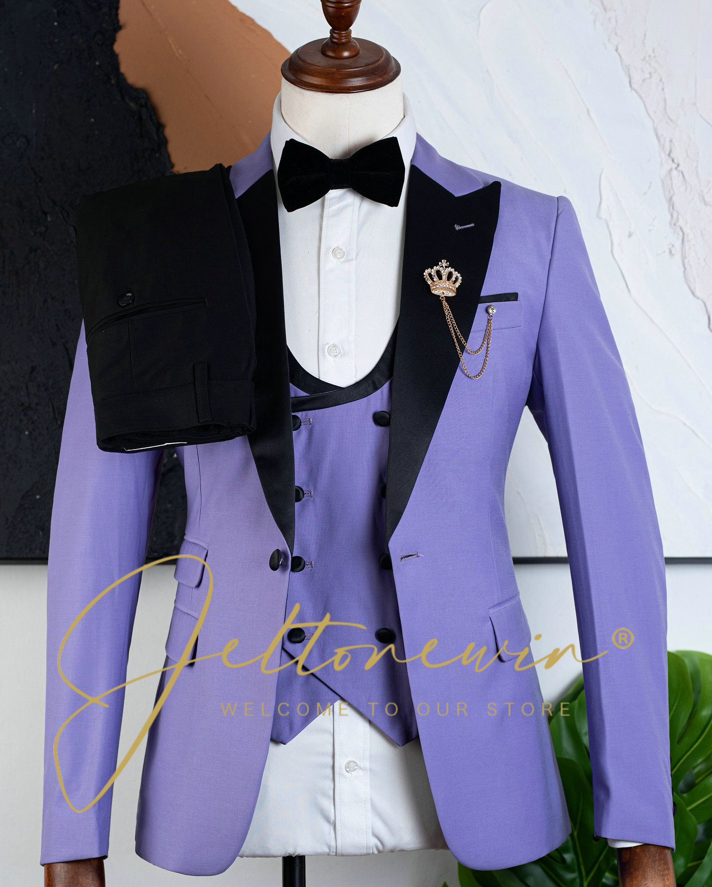 Men'S Formal Evening Wear - Heren paarse driedelige smokingpakset met zwarte