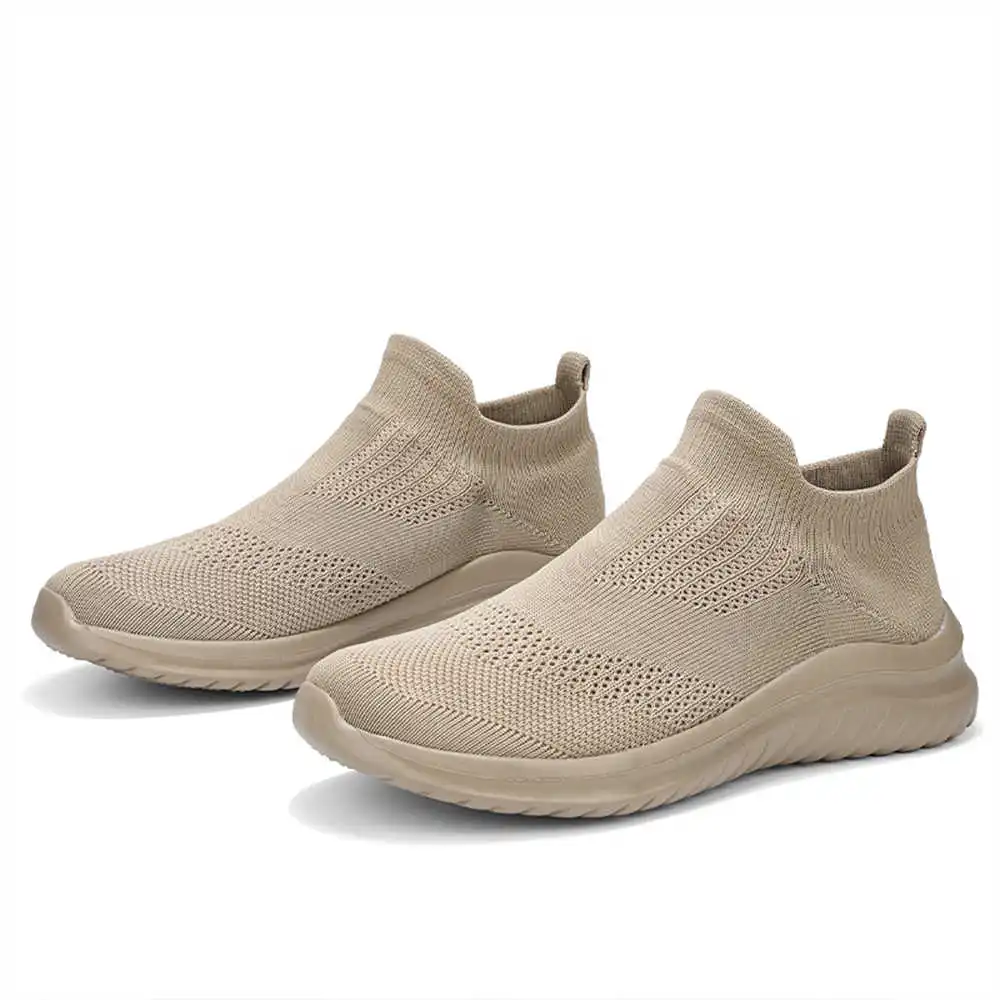 Beige Zachte Nieuwe Nieuwighei - Men'S Holiday Formal Wear recensie en prijs